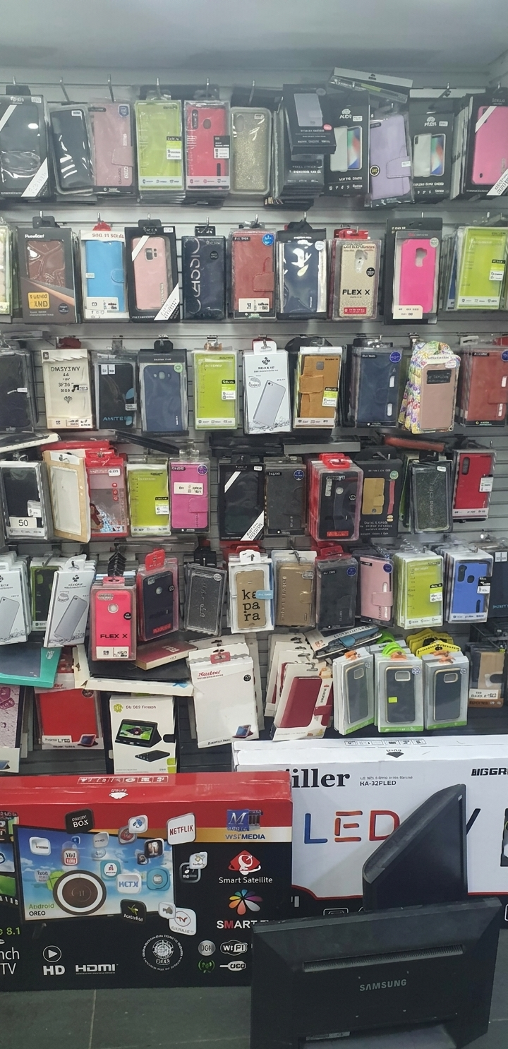 מבחר כיסויים ומגנים